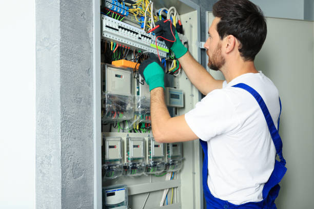 Best Electrician Near Me  in Bangor, WI